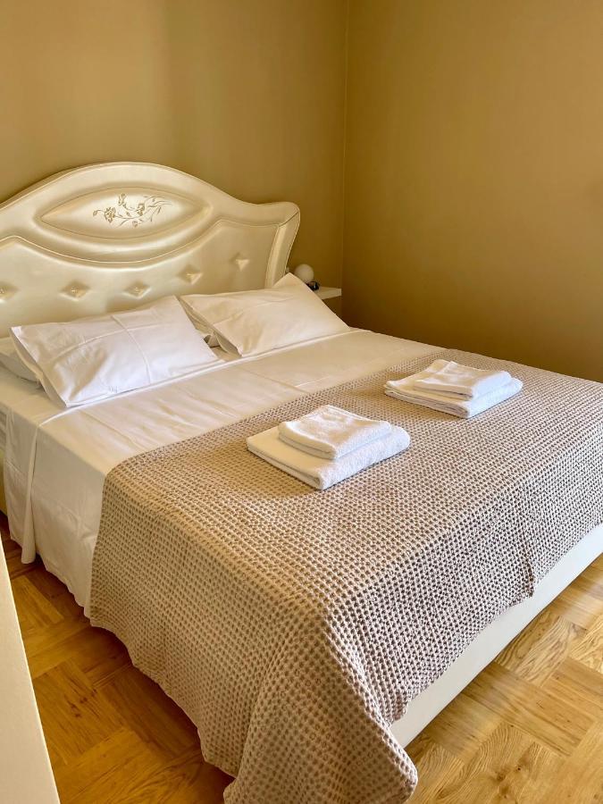Apartments Prestige Петркане Екстериор снимка