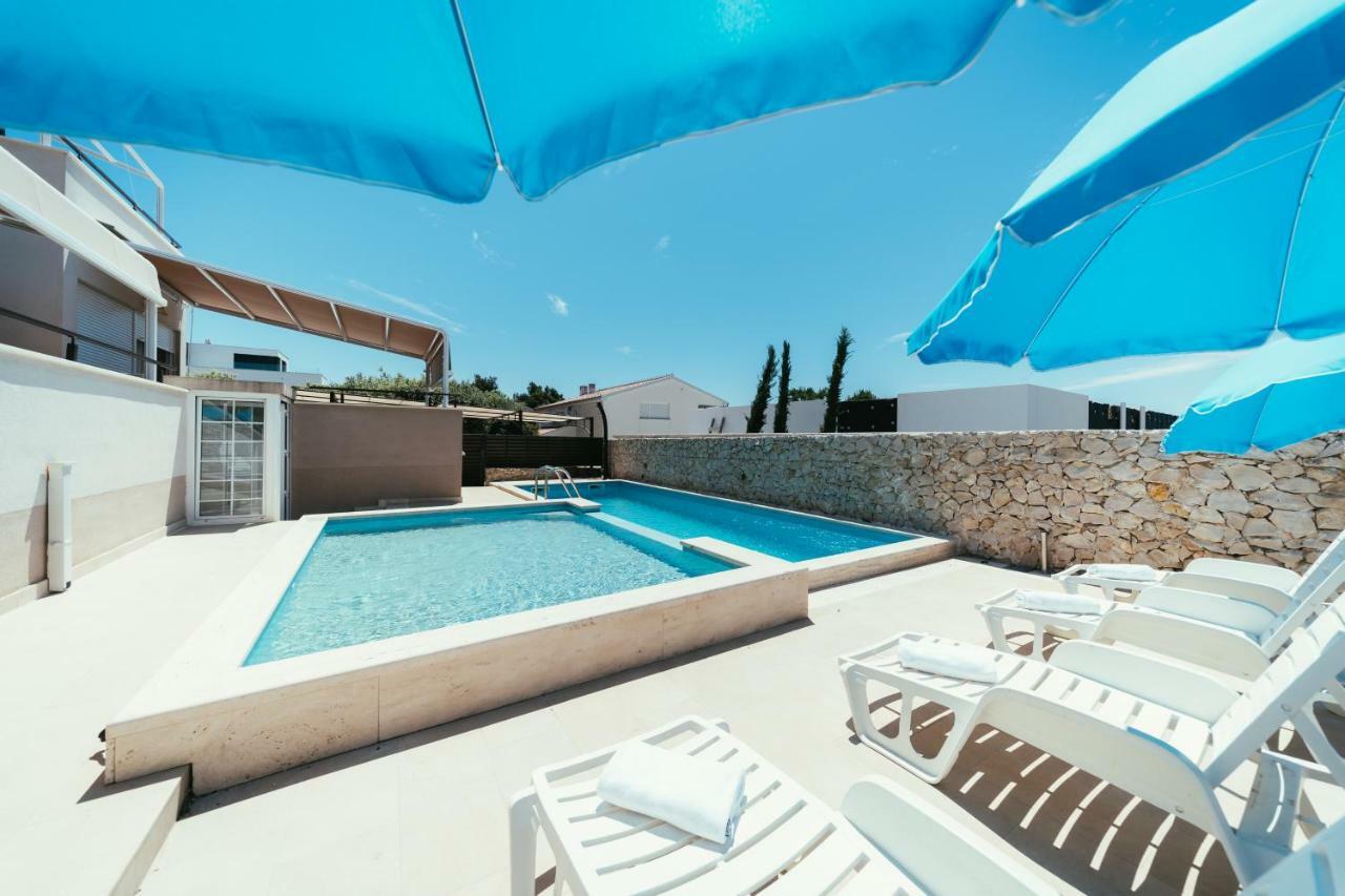 Apartments Prestige Петркане Екстериор снимка
