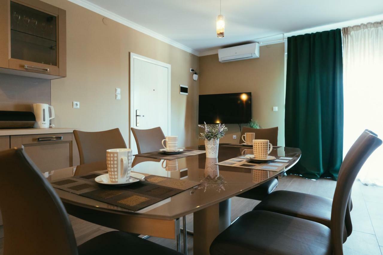 Apartments Prestige Петркане Екстериор снимка