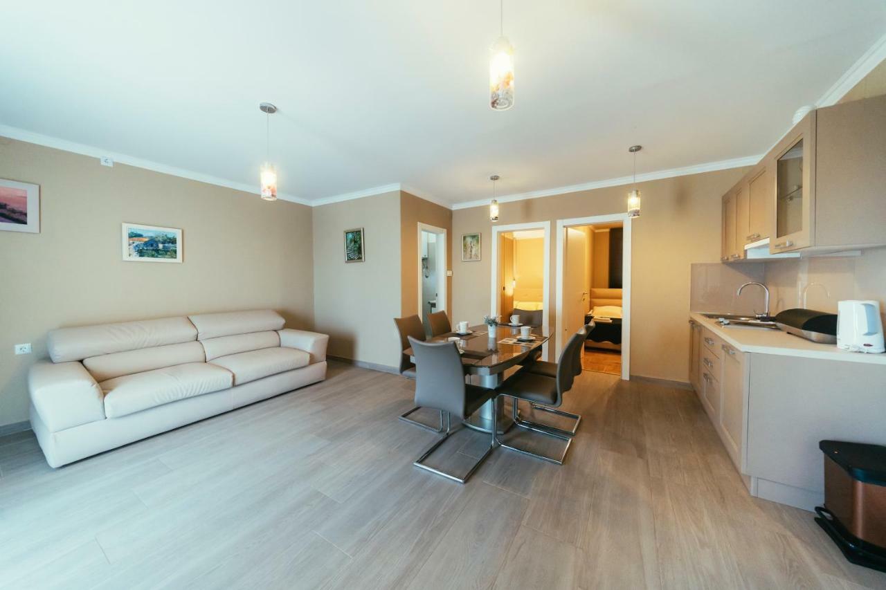 Apartments Prestige Петркане Екстериор снимка